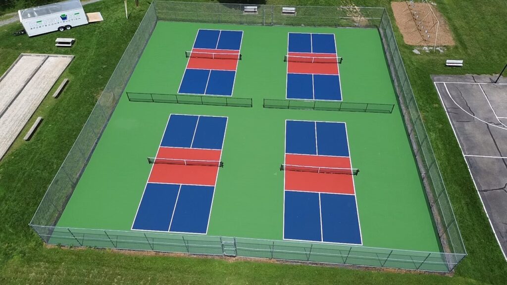 Đổi sân tennis thành sân pickleball hết VŨNG đọng, TRƠN, MÒN giày với 2 lớp sơn USA DECOTURF nền nhựa